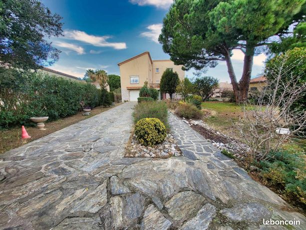 Propriété 7 pièces 308 m²