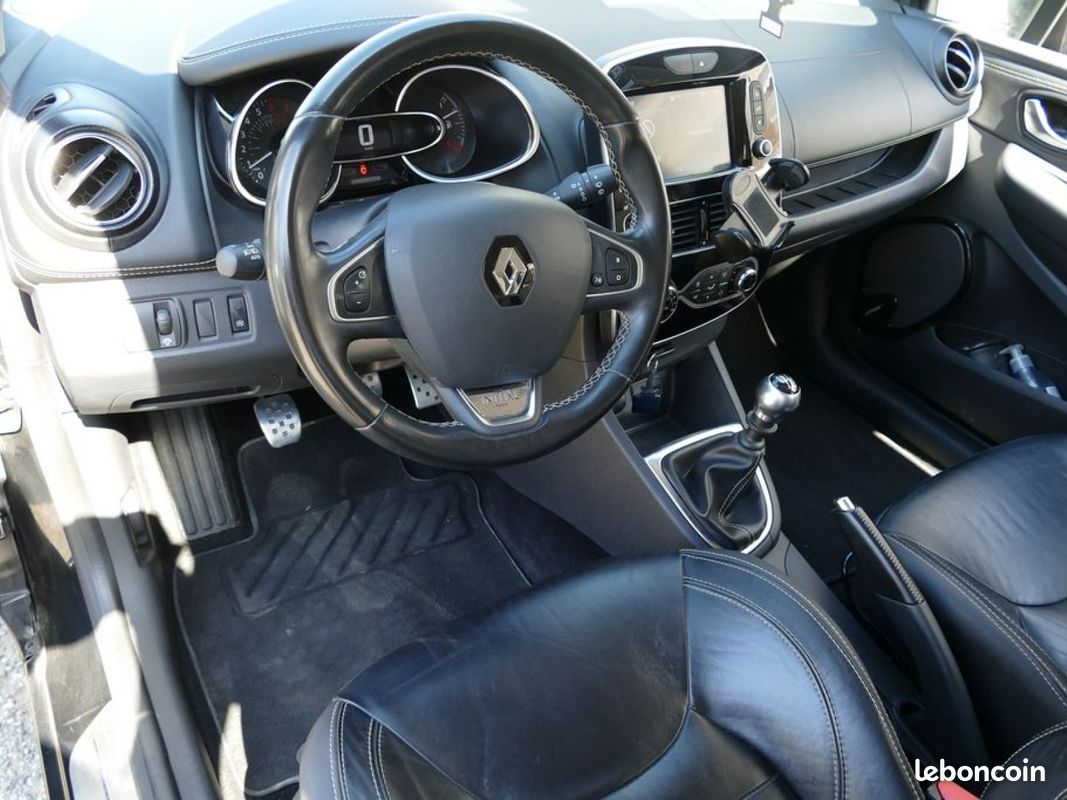 RENAULT CLIO IV TCE 120 Ch INITIAL PARIS BVM6 (image 13)