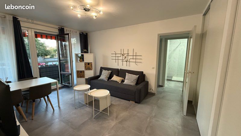 Appartement 2 pièces 47 m² · à Bron · 47,3 m² · 990 €/mois