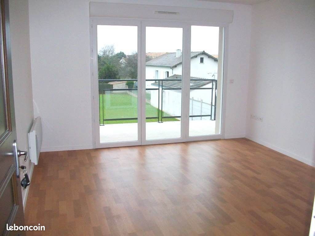 Appartement 2 pièces 37 m² · à Poitiers · 37 m² · 540 €