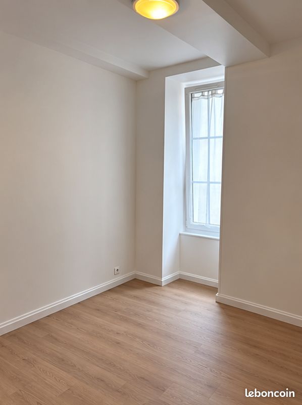 Appartement 2 pièces 27 m² · à Coutances · 27 m² · 480 €/mois