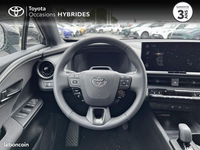 Toyota C-HR 1.8 Hybride 140ch Graphic MY26 (image 9)