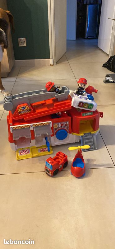 Camion de pompiers v’tech (image 1)