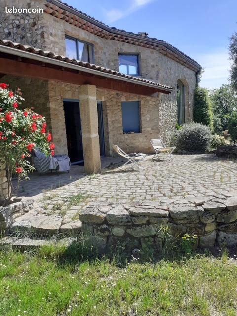 Maison 5 pièces 126 m² · à Grane · 126 m² · 1 300 €/mois