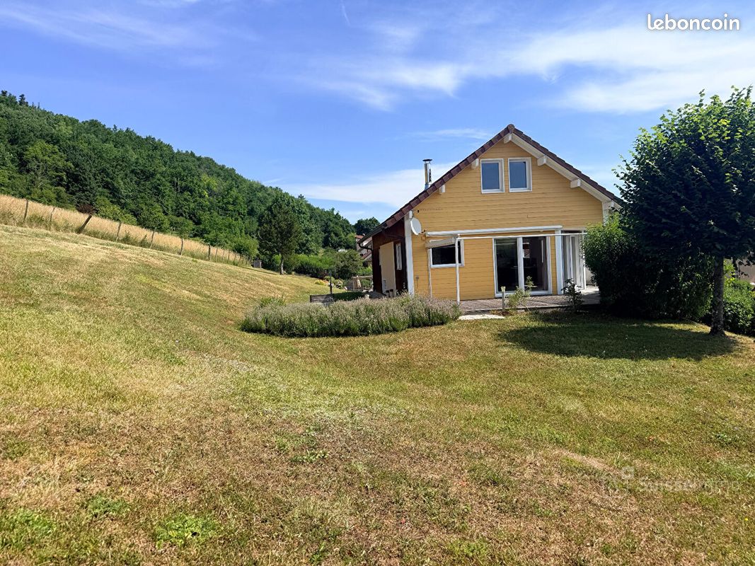 Maison 6 pièces 145 m² · à Champagnole · 145 m² · 409 000 €