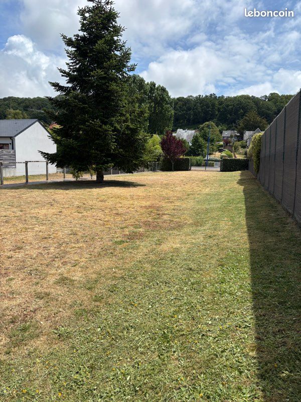 Terrain constructible Jullouville · 220 000 €