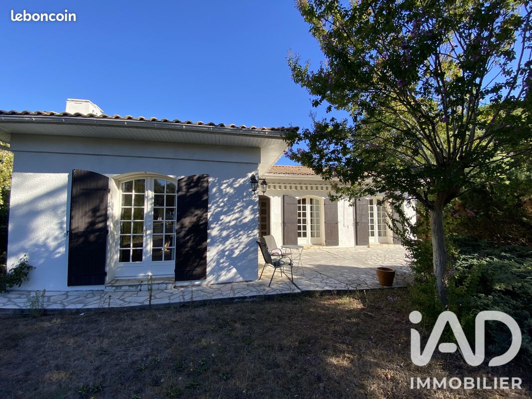 Maison 4 pièces 107 m² · à Pessac · 107 m² · 370 000 €
