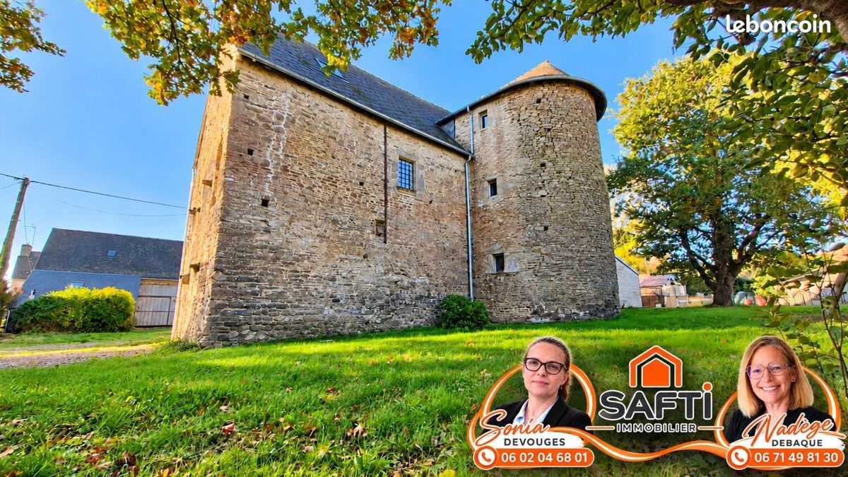 Maison 10 pièces 256 m² · à Loyat · 256 m² · 436 000 €