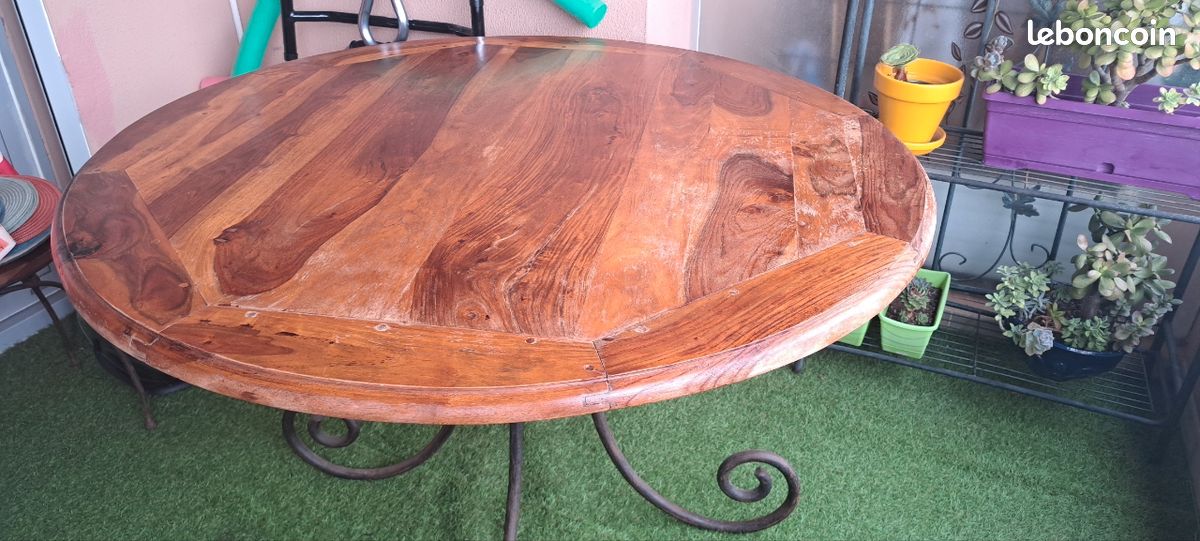 Vends table de salle à manger et 4 chaises à venir chercher sur place et à demonter (image 2)