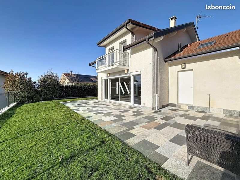 Maison 6 pièces 165 m² · à Archamps · 165 m² · 849 000 €