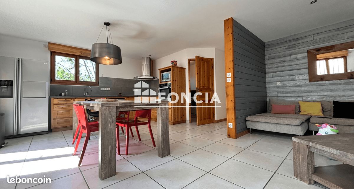 Appartement 4 pièces 170 m² · à La Salle-les-Alpes · 170 m² · 430 000 €