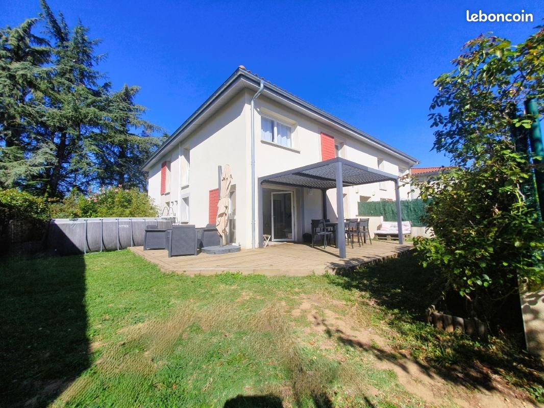 Maison 5 pièces 81 m² · à Genas · 81 m² · 384 000 €