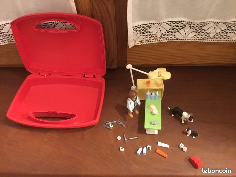 Coffret valise vétérinaire playmobils (image 1)