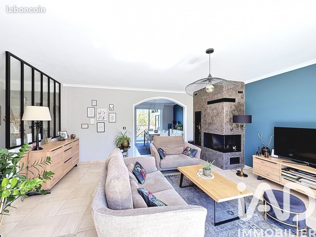 Maison 7 pièces 174 m² · à Ballainvilliers · 174 m² · 539 000 €