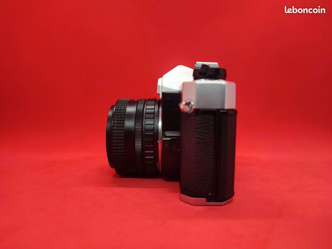 Fujica ST705 + Objectif Fujinon 55mm F/1,8 – Argentique 35mm, 1976