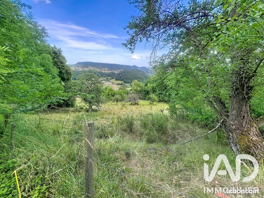 Terrain 1307 m² · à Polignac · 1 307 m² · 71 885 €