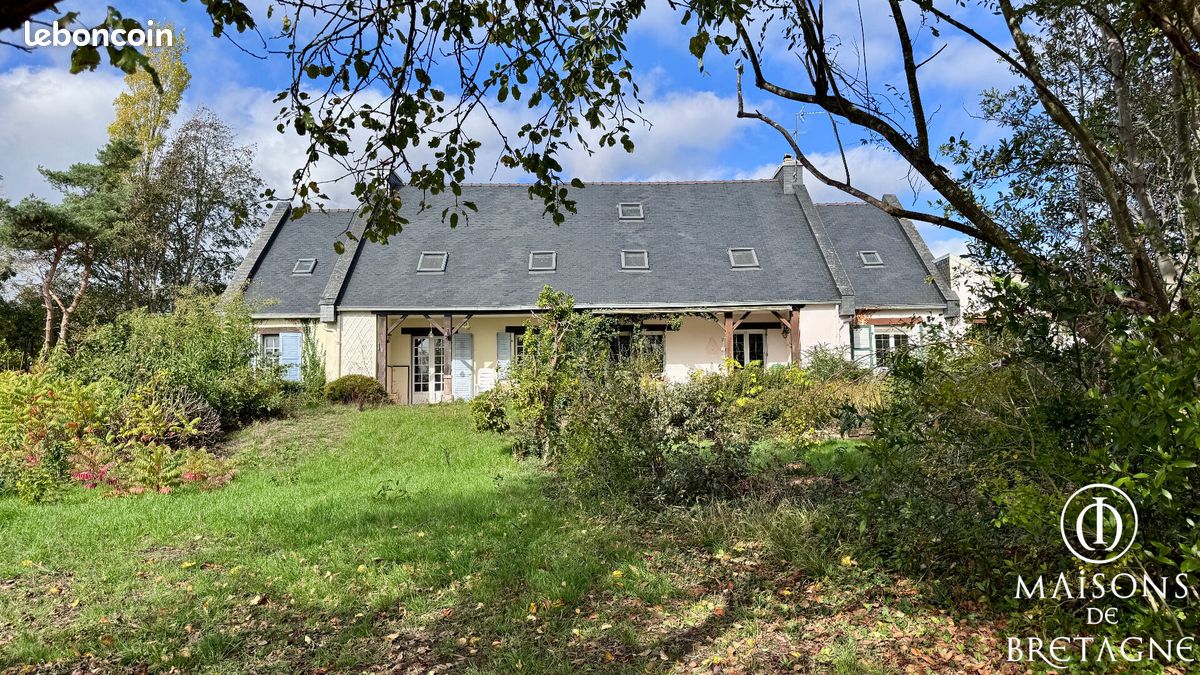 Maison 12 pièces 290 m² · à Riec-sur-Bélon · 290 m² · 466 200 €