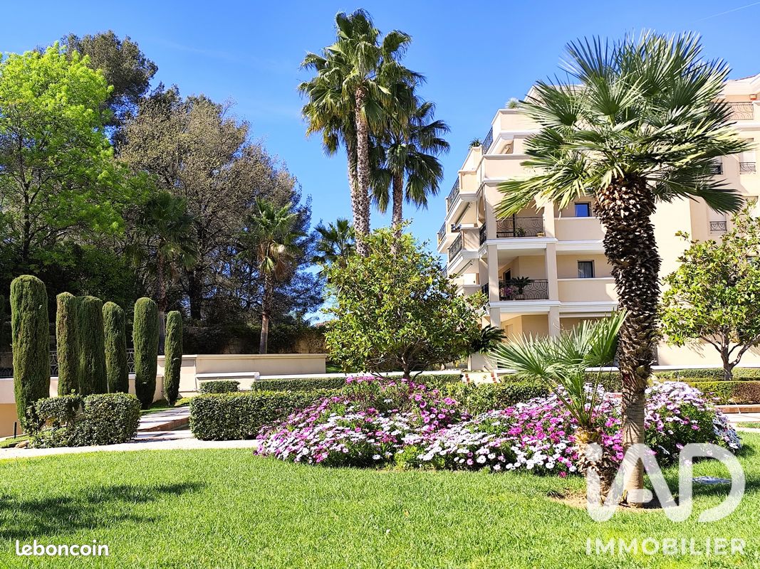 Appartement 2 pièces 46 m² · à Hyères · 46 m² · 330 000 €