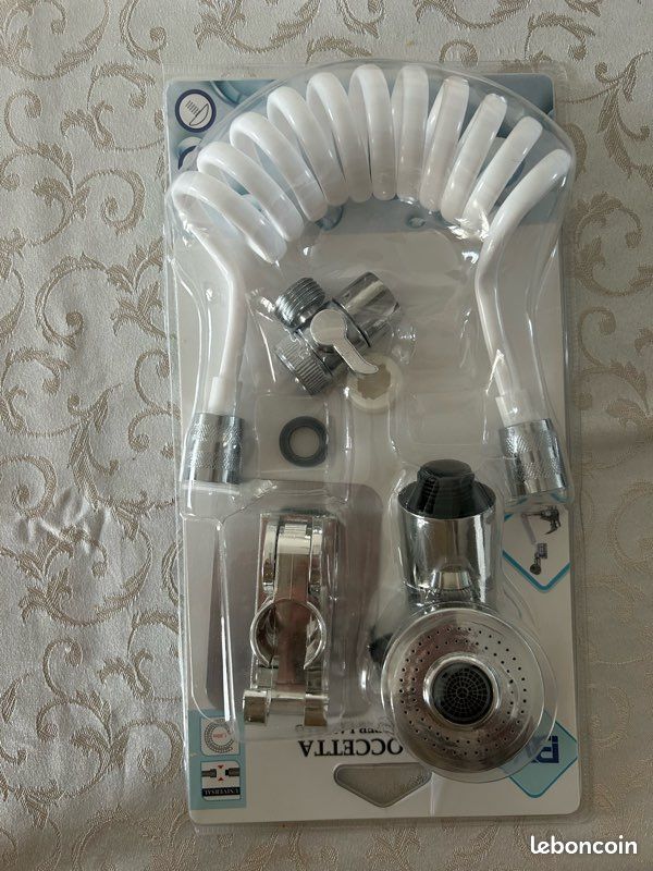 Douchette compatible différent robinets (image 4)