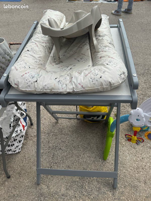 Table allongée bébé (image 2)