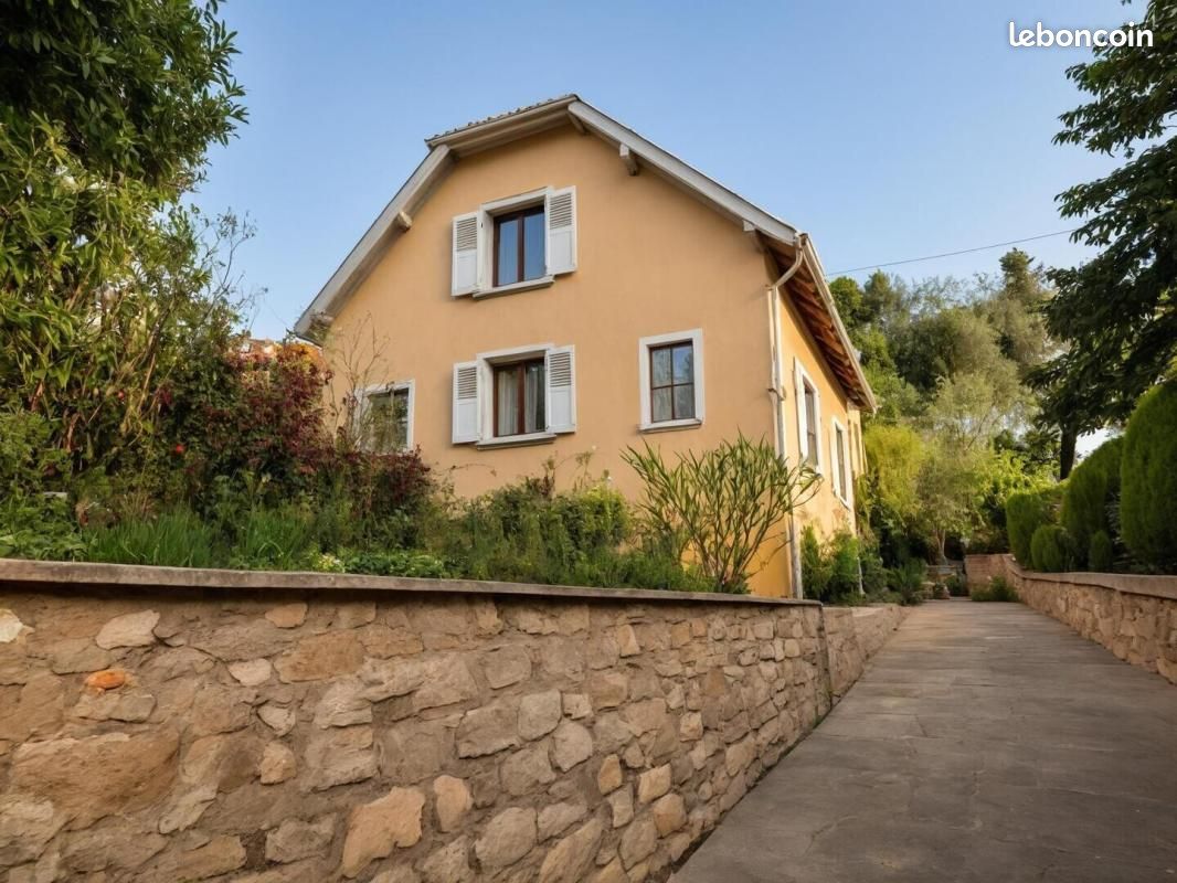 Maison 8 pièces 180 m² · à Obernai · 180 m² · 598 000 €