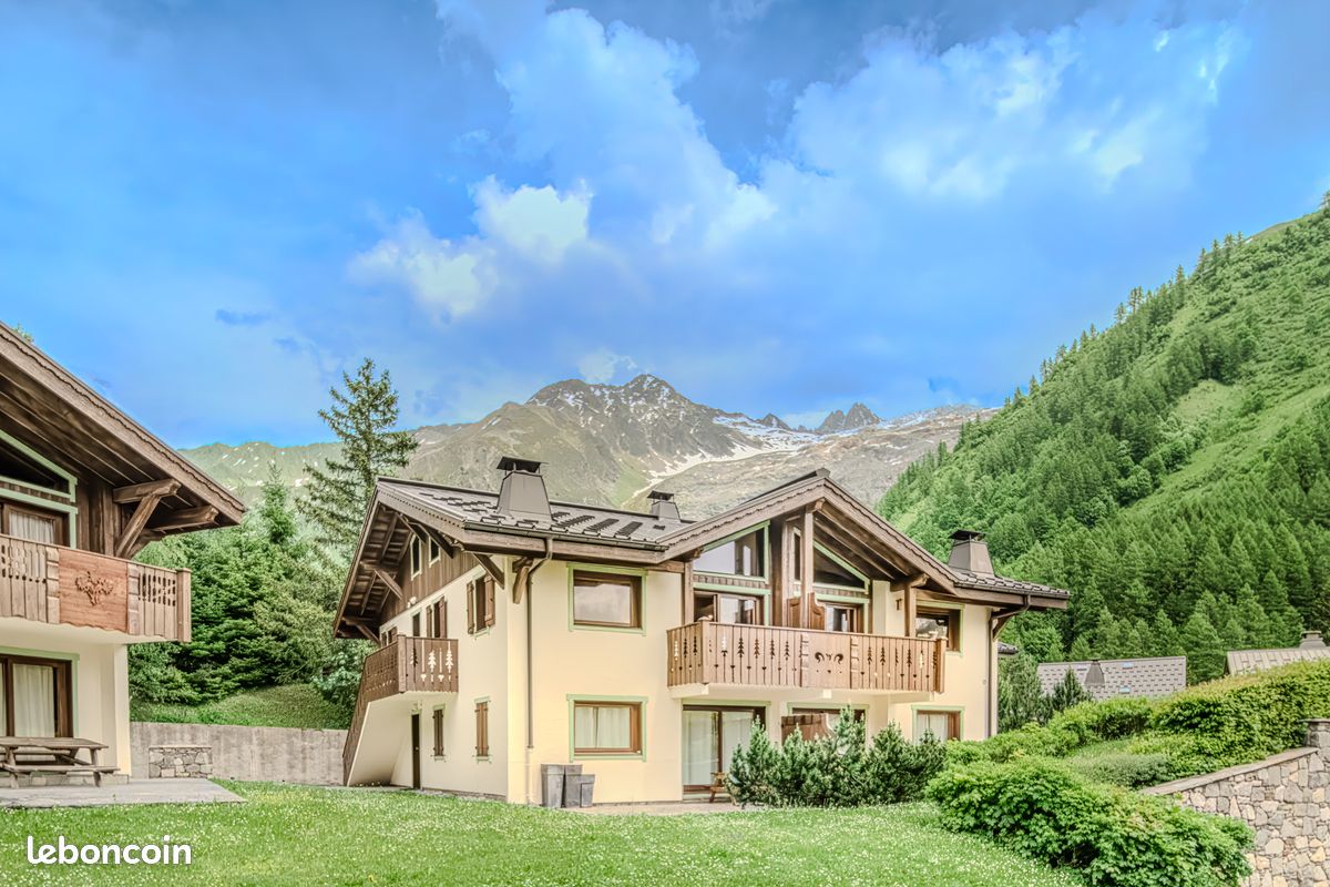 Appartement 4 pièces 106 m² · à Chamonix-Mont-Blanc · 106 m² · 990 000 €