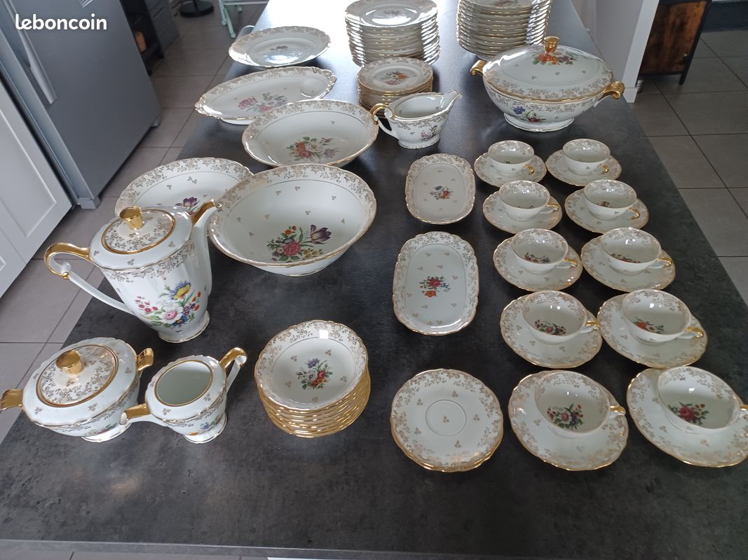 VINTAGES SERVICE A desserts entrées porcelaine de limoges F Legrand