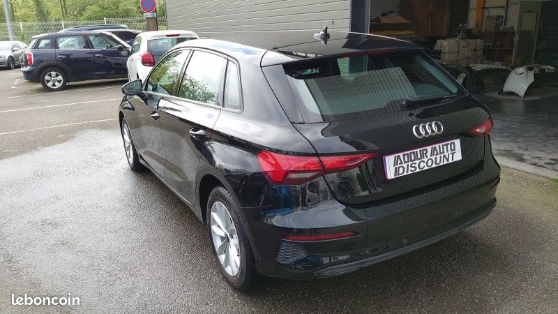 Audi A3 SPORTBACK 30 TFSI 110CH MILD HYBRID BUSINESS LINE S TRONIC 7 (image 2)