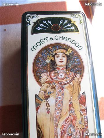 Boite VIDE Moët et Chandon 1988 , LIRE (image 2)