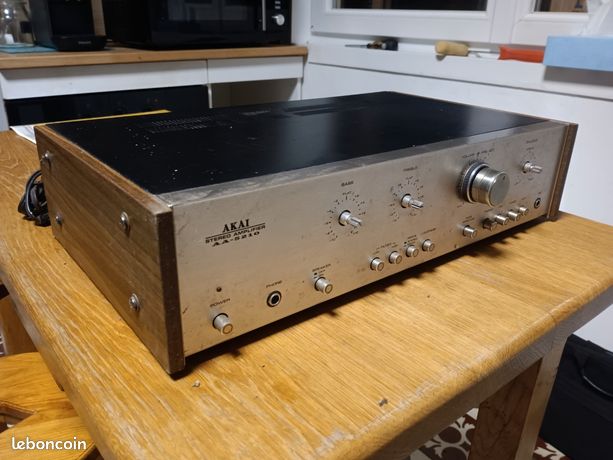Ampli HiFi Vintage Akai AA-5510 - Années 70 - Bois Côtés - Occasion