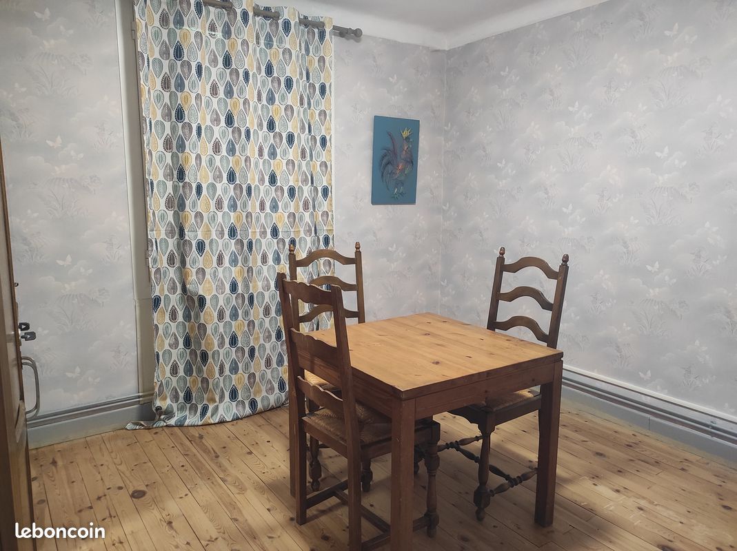 Appartement 4 pièces 75 m² · à Millau · 75 m² · 800 €