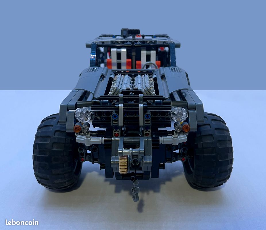 LEGO Technic 8297 Off-Roader 4x4 Tout-Terrain (image 3)