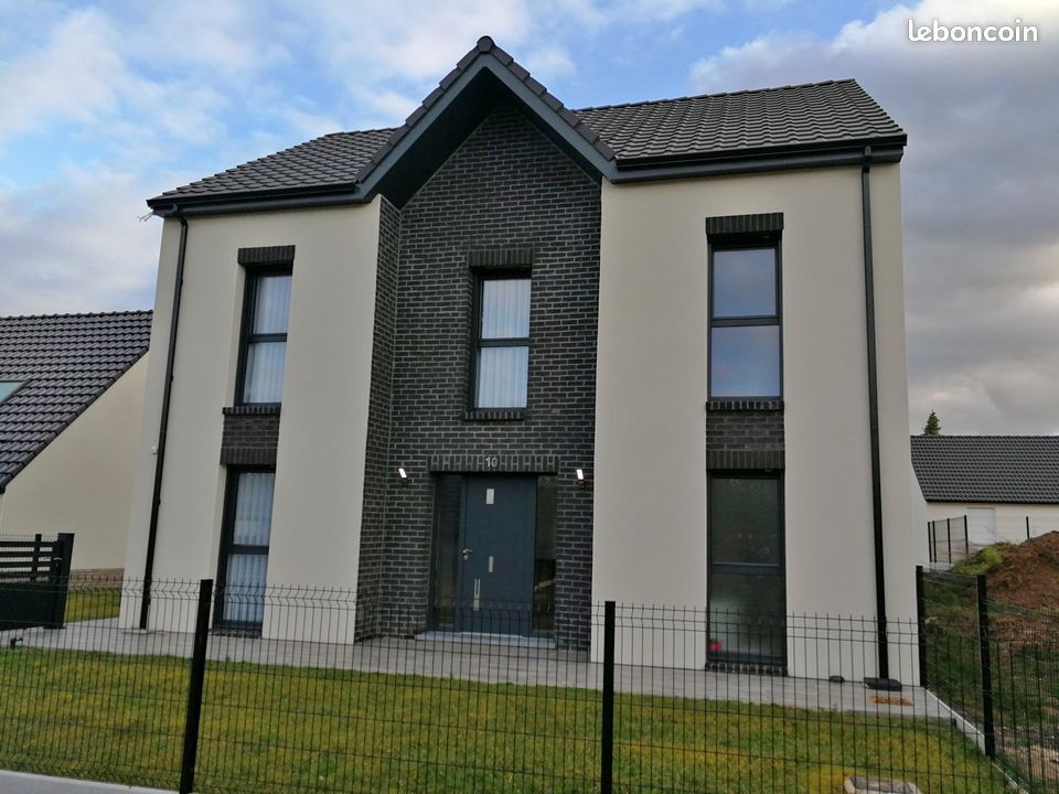 Maison 7 pièces 110 m² · à Saint-Venant · 110 m² · 248 600 €
