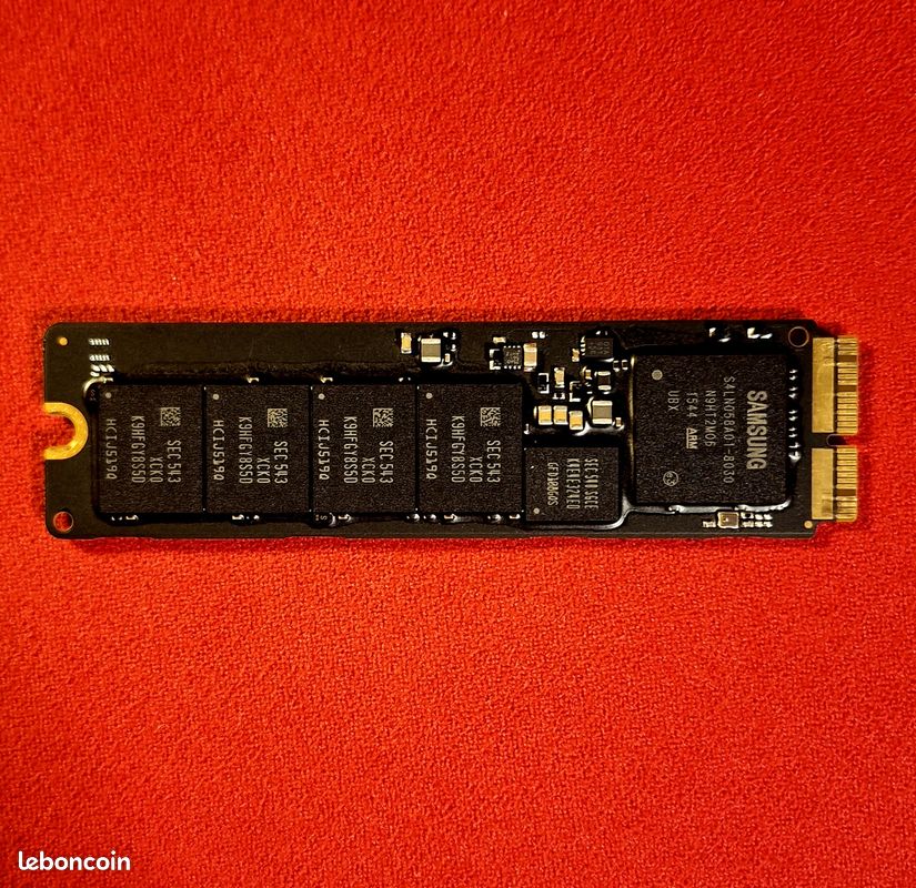 SSD OEM Apple 256Go Pour MacBook Pro 13 2017 – Pièce D'origine Occasion