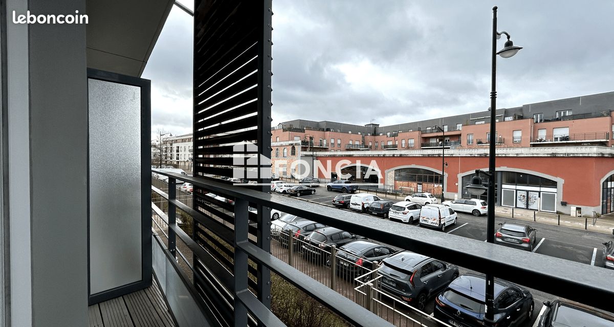 Appartement 1 pièce 28 m² · à Corbeil-Essonnes · 28 m² · 94 000 €