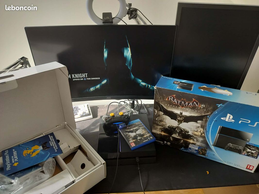 BATMAN ARKHAM KNIGHT - PS4 collector et bundles - Insert Coin