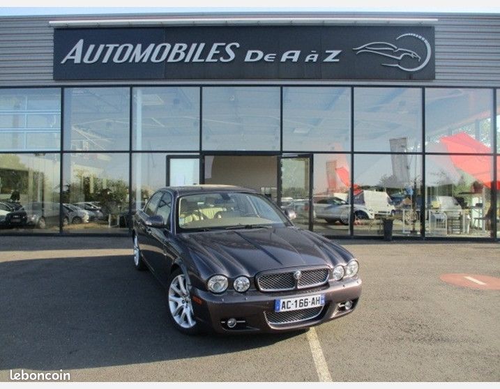 Jaguar XJ8 2.7D V6 BI-TURBO SPIRIT OF LEGEND (image 1)