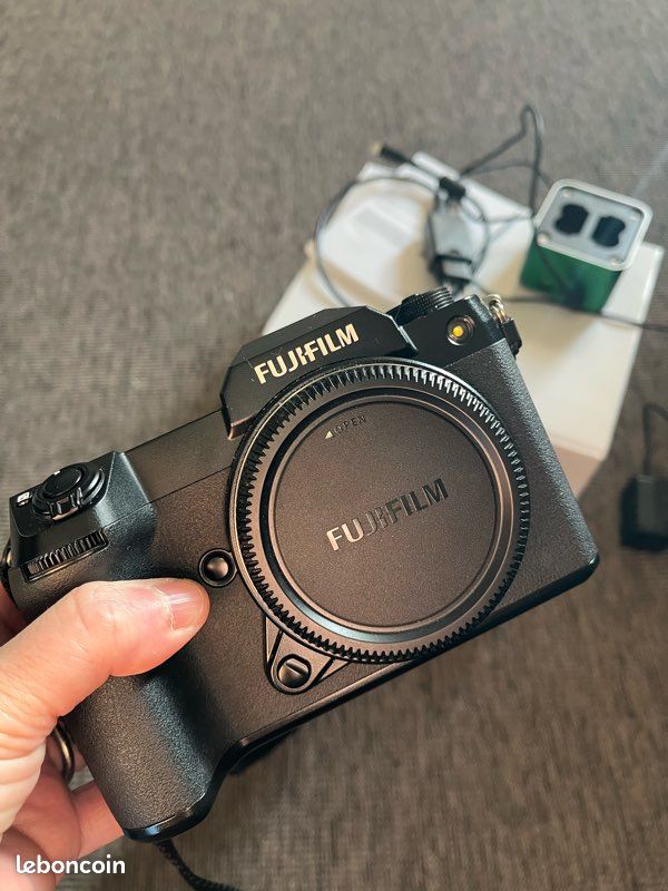 Boîtier Fujifilm GFX 50S II Moyen Format - Occasion, Bon état, Pleinement Fonctionnel