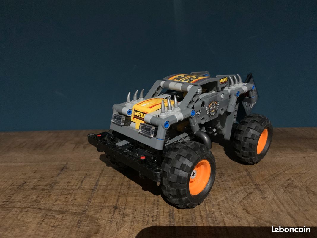Lego technic monster Jam Max (image 1)