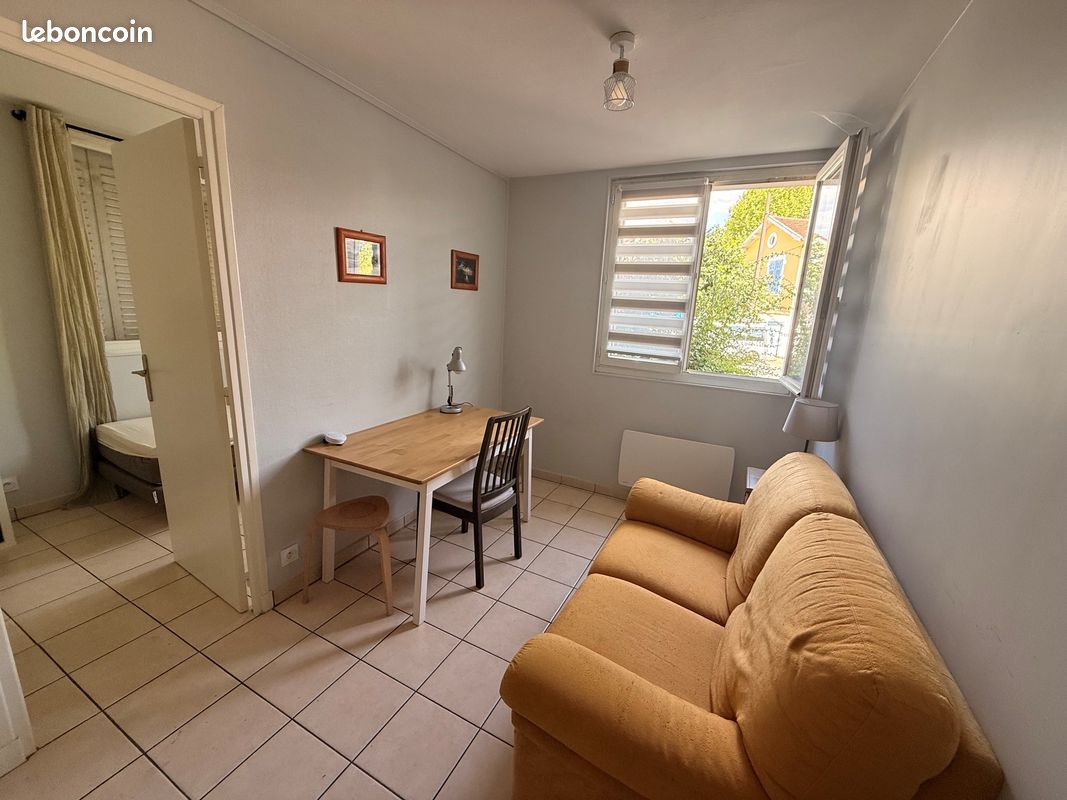 Appartement 2 pièces 23 m² · à Grenoble · 23 m² · 465 €