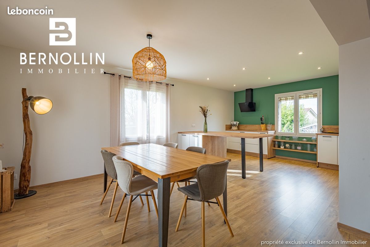 Maison 5 pièces 121 m² · à Attignat · 121 m² · 264 000 €