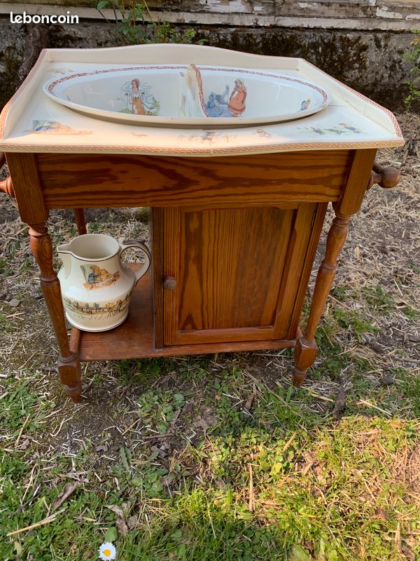 JOLI PICHET En CERAMIQUE SARREGUEMINES Des ANNEES 60 COLLECTION VITRINE Deco Imgx2000 8076