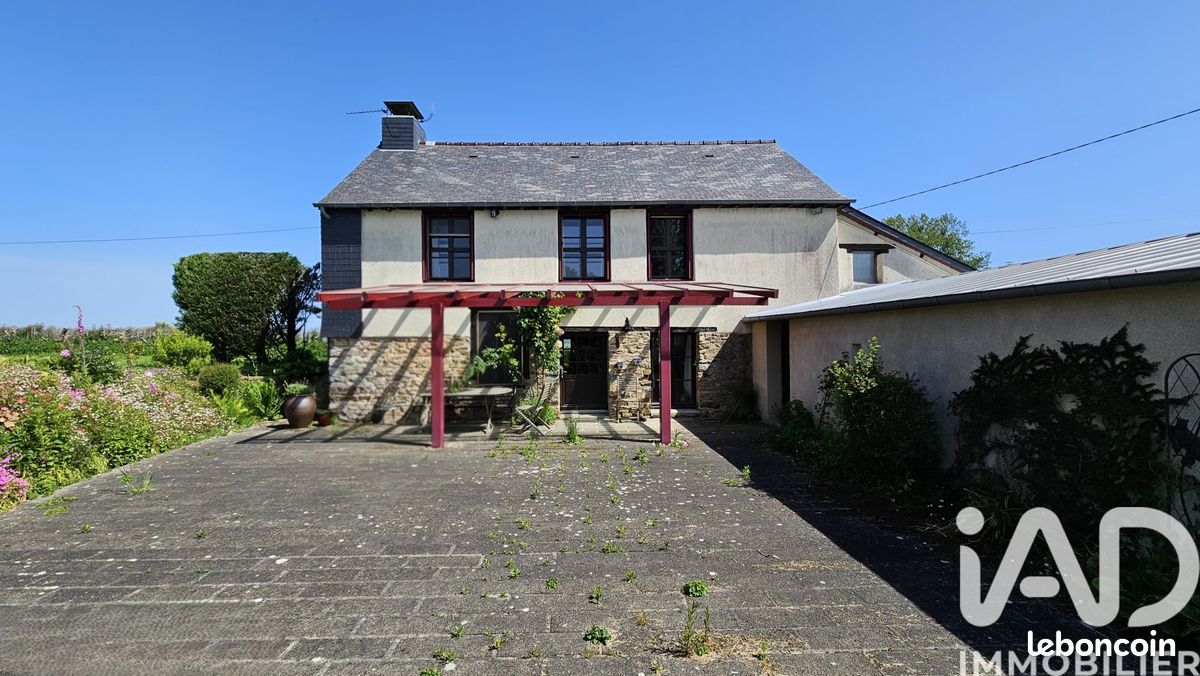 Maison 5 pièces 91 m² · à Saint-Aubin-d'Aubigné · 91 m² · 275 000 €
