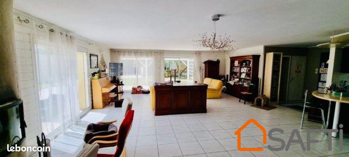 Propriété 8 pièces 165 m² - Bessines 79000 (image 3)