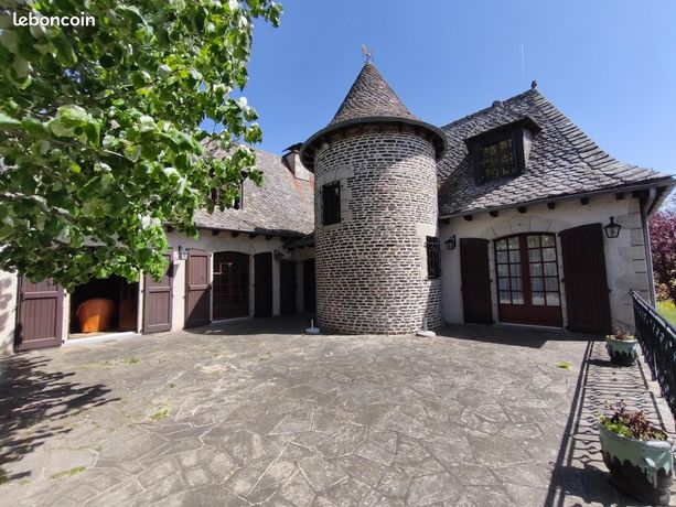 Propriété 8 pièces 210 m²