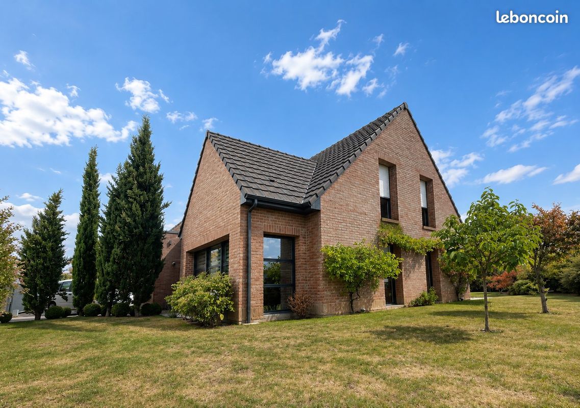Maison 7 pièces 215 m² · à Verlinghem · 215 m² · 785 000 €