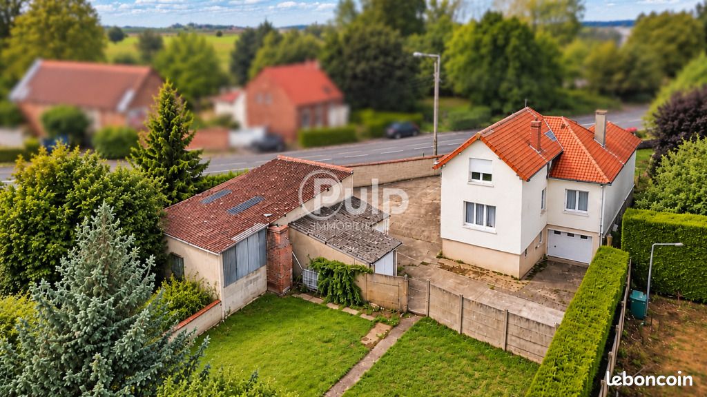 Maison 7 pièces 139 m² · à Neuville-Saint-Vaast · 139 m² · 304 500 €