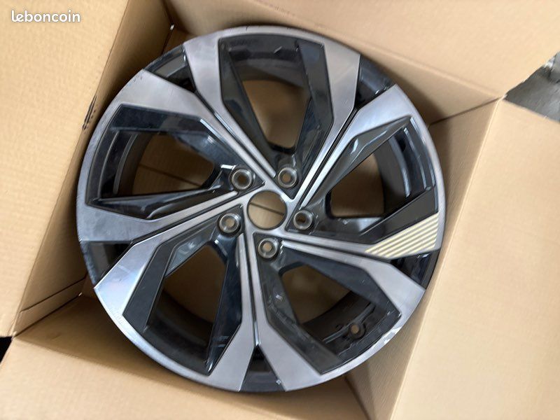 Jante Renault 5 Trous 16 Pouces - Largeur 6 - Neuf - Pour Clio Et Modèles Compatibles