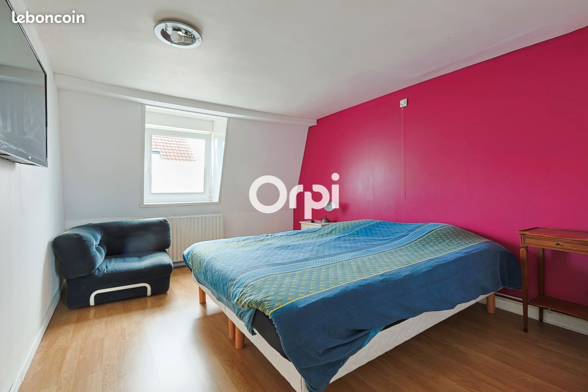 Maison 5 pièces 144 m² · à Lesquin · 144 m² · 268 000 €