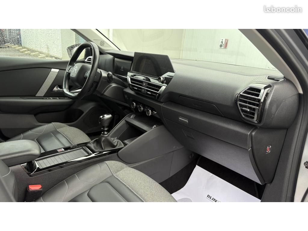 CITROEN C4 - BlueHDi 110ch Shine / Suspension Advanced Comfort / Caméra / Full LED / Garantie 12 mois (image 9)